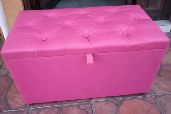 Baús com botões 80X40- Charme, conforto e praticidade no seu ambiente - FAZEMOS ENTREGAS!