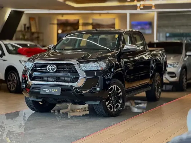 Toyota Hilux CD SRV 4X4 2.8 TDI Diesel Aut. 2021