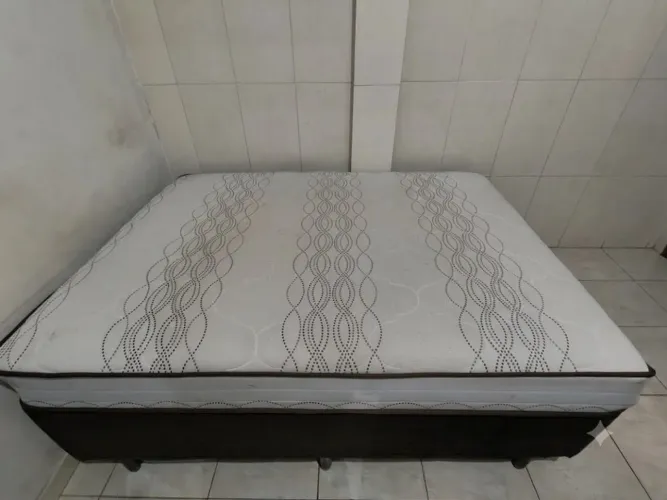 ? Cama Box Conjugada Casal Semi Nova - Apenas 10 Meses de Uso!