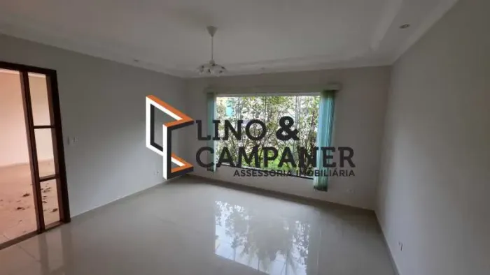 Casa em Condomínio Aspen Park R$4.500 mes.