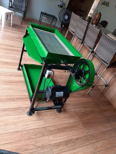 Peneira eletrica para areia, humus 