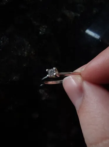Solitário com Pedrinha de cristal