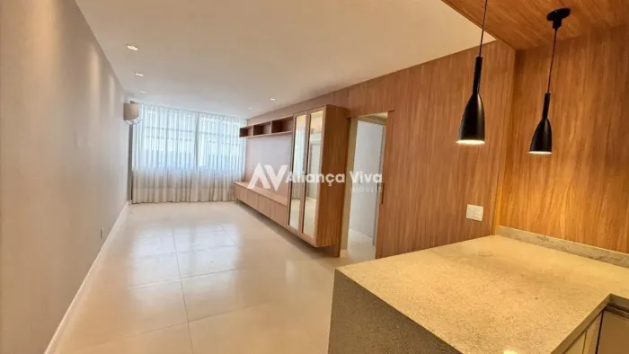 Leblon | Apartamento 2 quartos, sendo 1 suite