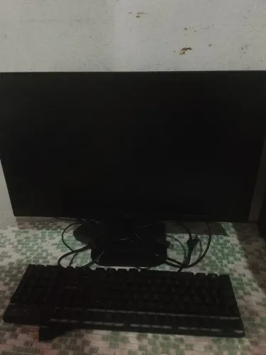 Monitor AOC