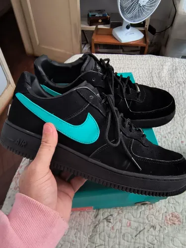 NIKE AIR FORCE 1 TIFFANY