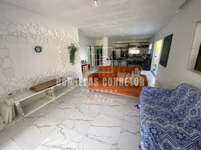 Chácara em São Lourenço com +6 Hectares e 3 Casas  Oportunidade Única