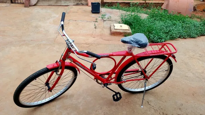 Bicicleta monark nova so foi usada uma vez