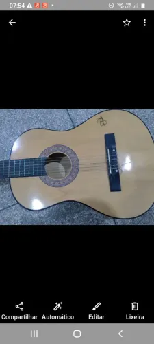 Violão excelente. Barsto 240$. Entrego
