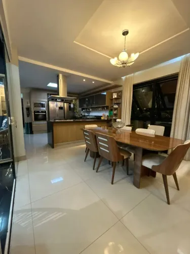 ALUGO OU VENDO LINDISSIMA CASA SÓ O LUXO COM 4 SUÍTES NO MONTENEGRO BOULEVARD, PORTEIRA FE