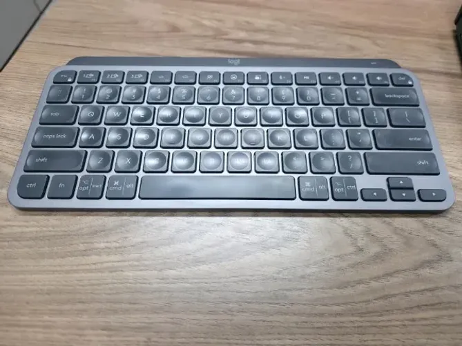 Teclado Logitech MX Mini Bluetooth