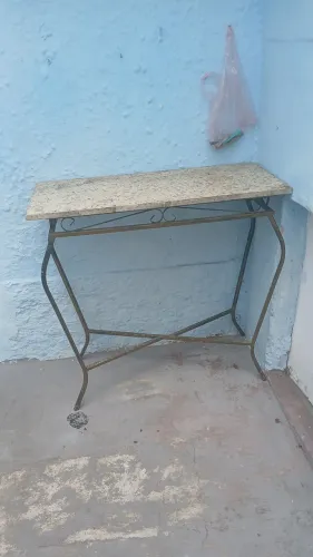 Mesa + pedra de mármore Aparador