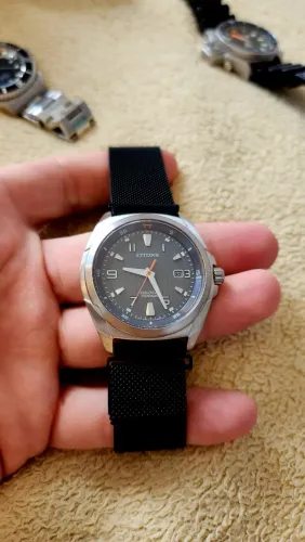 Relógio Citizen Eco Drive caixa de Titânio e vidro de Safira BM6881 original Brasil (ZFM)