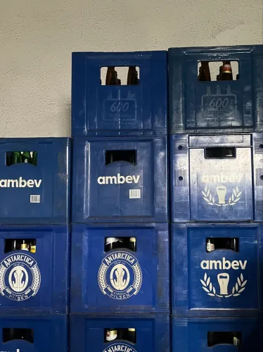Caixas de cerveja Ambev