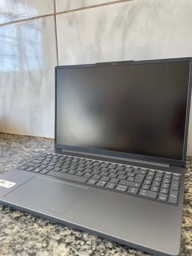 Notebook Lenovo Ideapad Slim I5 512SSD 8GB