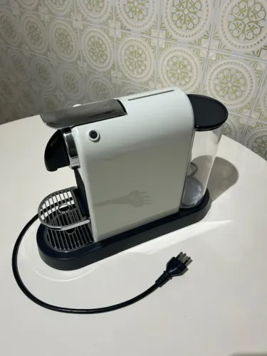 Cafeteira Nespresso Citiz D113 Automática Branca, 110v