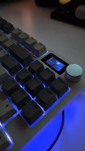 Teclado mecânico Attack Shark K86 com Telinha