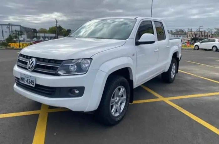 Volkswagen Amarok Trendline CD 2.0 TDI 4X4 Dies AUT 2014