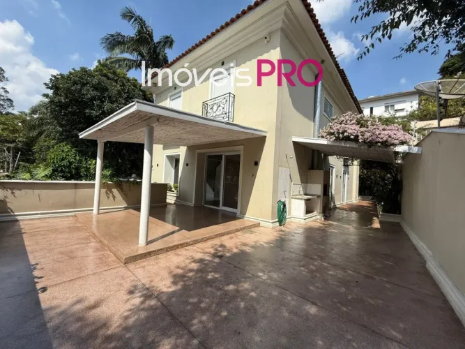 Casa, Pacaembu - São Paulo