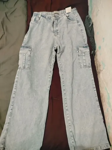 Calça Jeans Cargo Feminina Tam. 42 -  Nova com Etiqueta  ? ? 