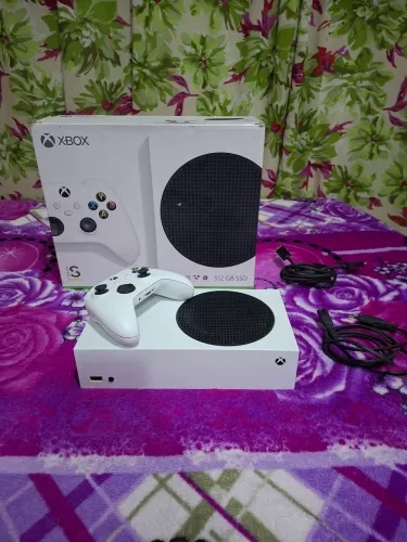 Vendo Xbox Series S, 512GB Ssd + 1 controle original
