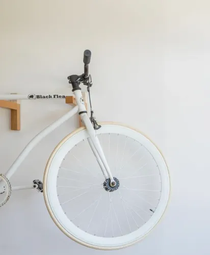 Bicicleta Fixa / Single Speed ? Black Flea (estilo urbano minimalista)