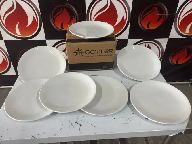 Pratos de refeição Raso de porcelana novos temos 1.000 un disponível a pronta entrega