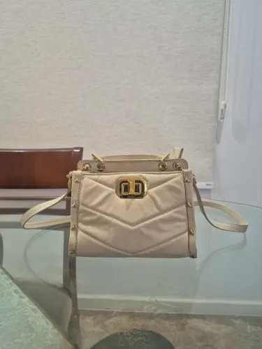 Bolsa Schutz couro legítimo