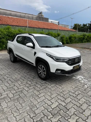 Fiat Strada Volcano 1.3 Flex 8V CD Aut. 2023