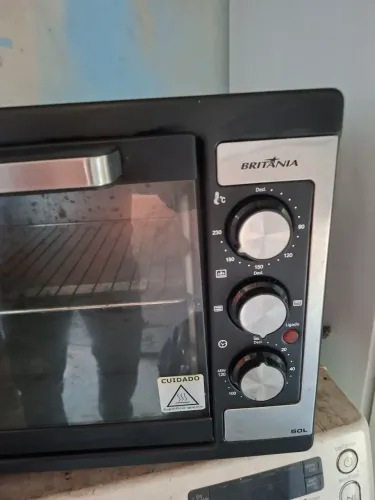 forno elétrico Britânia 50 litros