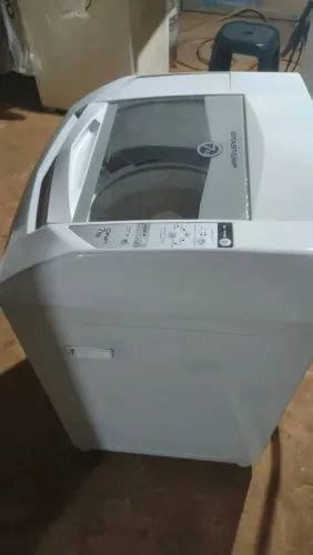 Vende essa máquina de lavar Brastemp 7kg ideal pra apartamento