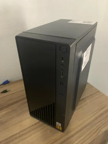 CPU Intel Core i3 10100F 8GB SSD 256GB + GT210 + Kit Logitech