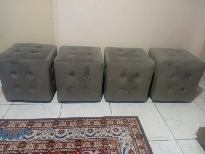4 Puffs para sala