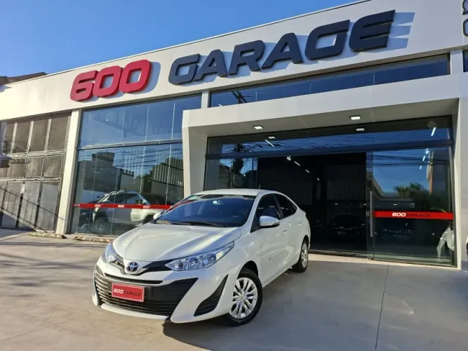 Toyota Yaris XL Live Sedan 1.5 Flex 16V 4P AUT 2022