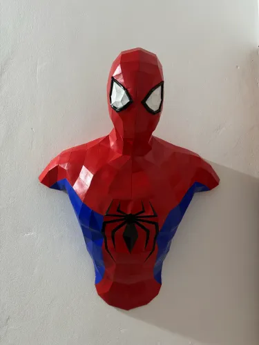 Escultura Busto Homem Aranha