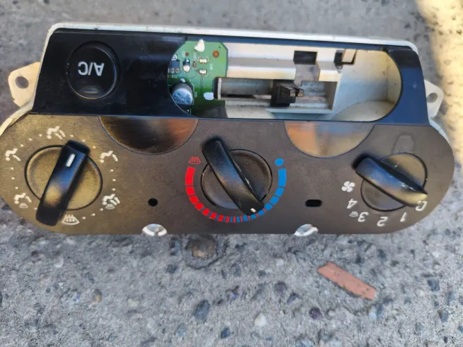 Comando ar condicionado Ford fiesta/eco sport