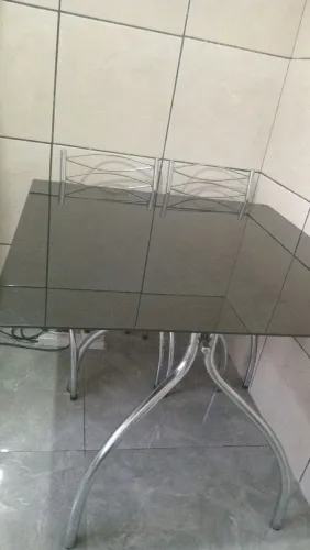 Mesa de vidro fume cozinhasemi nova