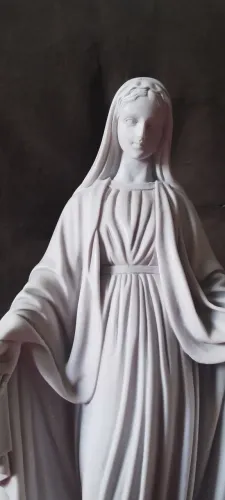 Imagem nossa senhora das Graças em pó de mármore branco 30 cm 
