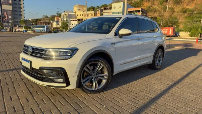 Volkswagen Tiguan Allspac R-line 350 TSI 2.0 4X4 2019