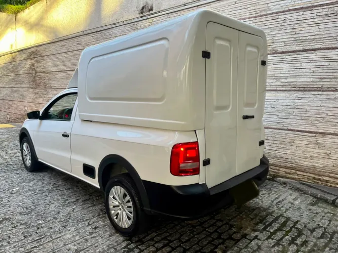 Volkswagen Saveiro Robust 1.6 Total Flex 16V 2023