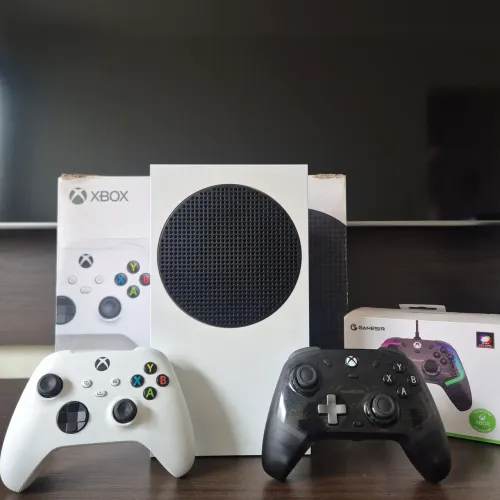 XBOX SERIES S C/2 CONTROLES