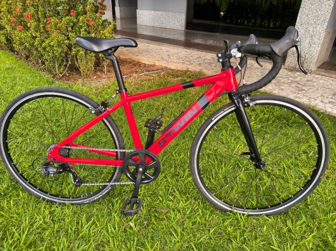 Bicicleta de estrada Speed infantil Triban 100 