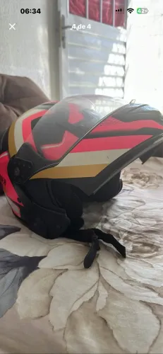 Capacete