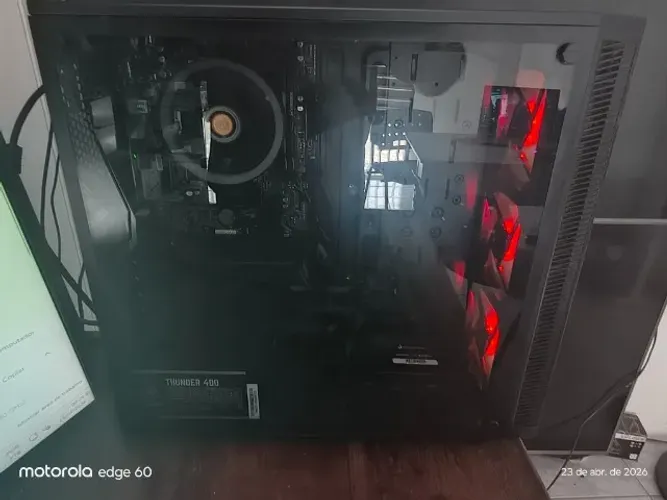 Ryzen 5600G, SSD Rize Mode 240GB, 16GB DDR4 Hyperx, Fonte Bivolt Thunder 400, Placa A520