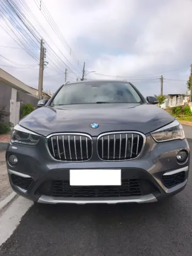 BMW X1 Sdrive 20I X-line 2.0 TB Active Flex 2017