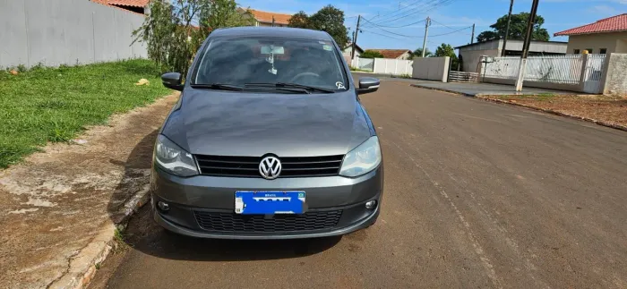 Volkswagen Fox Prime/higli. 1.6 Total Flex 8V 5P 2012