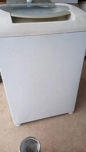 Venda de uma máquina de lavar roupa 11 kg Brastemp funcionando perfeitamente 