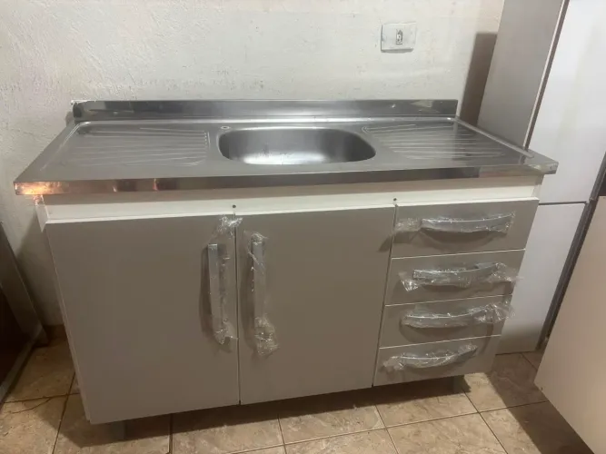 Balcão de pia 1,20