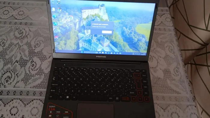 Vendo Notebook Positivo Vision C14