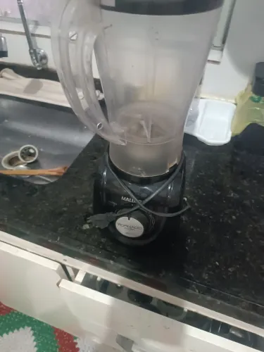 Espremedor de frutas e liquidificador