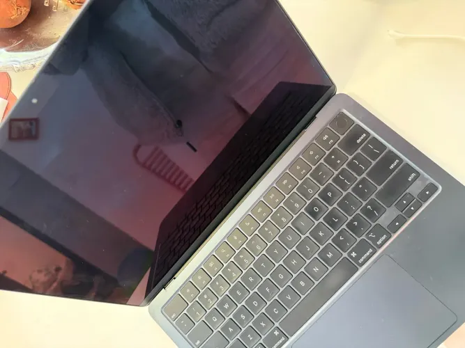 MacBook Air m3 2024 8gb 256gb